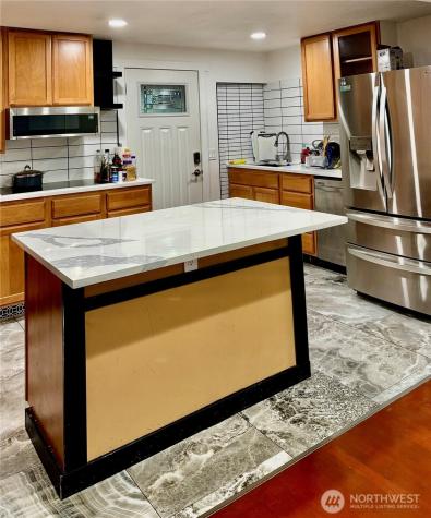 12221 94th Place NE Kirkland WA 98034