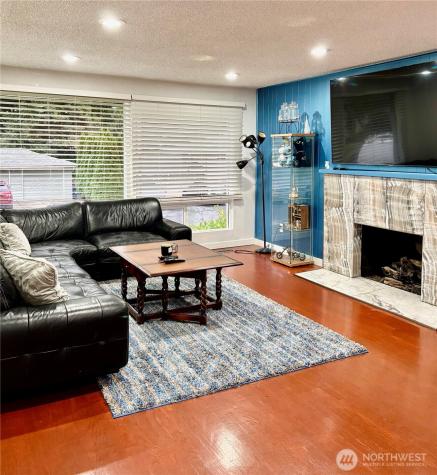 12221 94th Place NE Kirkland WA 98034
