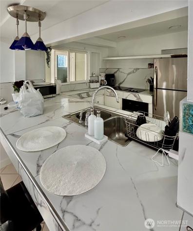 12221 94th Place NE Kirkland WA 98034