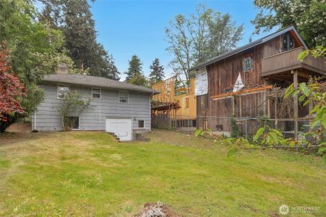 11524 32nd Avenue NE Seattle WA 98125