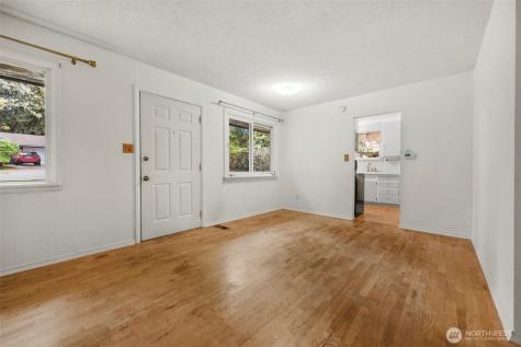 11524 32nd Avenue NE Seattle WA 98125