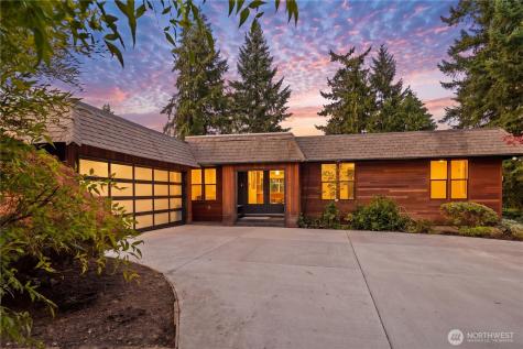 9811 74th Avenue E Puyallup WA 98373
