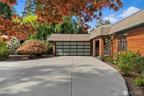 9811 74th Avenue E Puyallup WA 98373