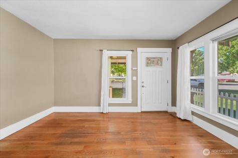 319 Cottage Avenue Cashmere WA 98815