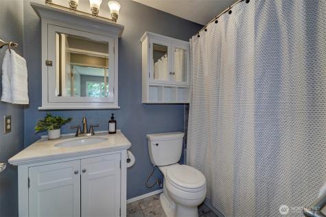 6703 Cortez Place NW Bremerton WA 98311