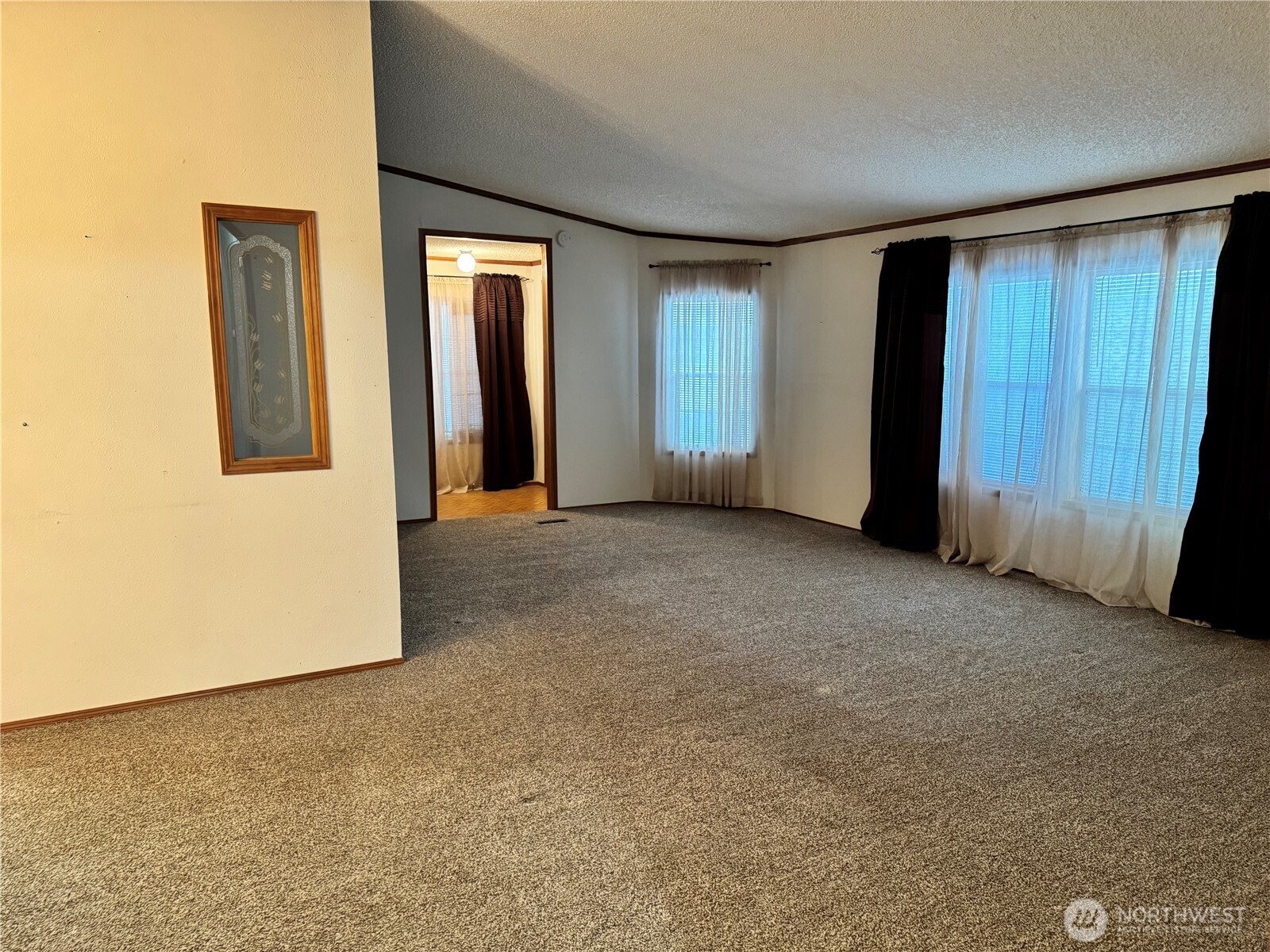 2388 Sparrow Loop Kelso WA 98626