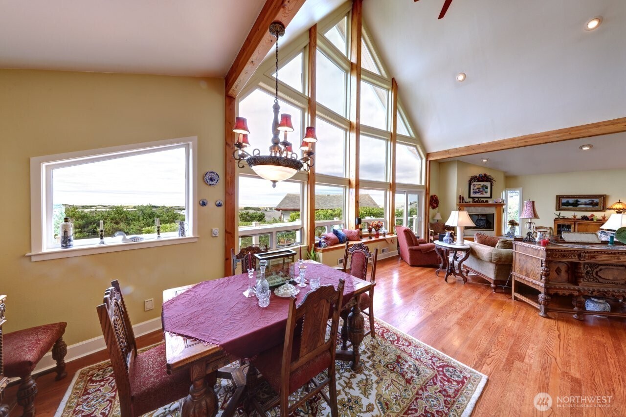 33704 J Place Ocean Park WA 98640