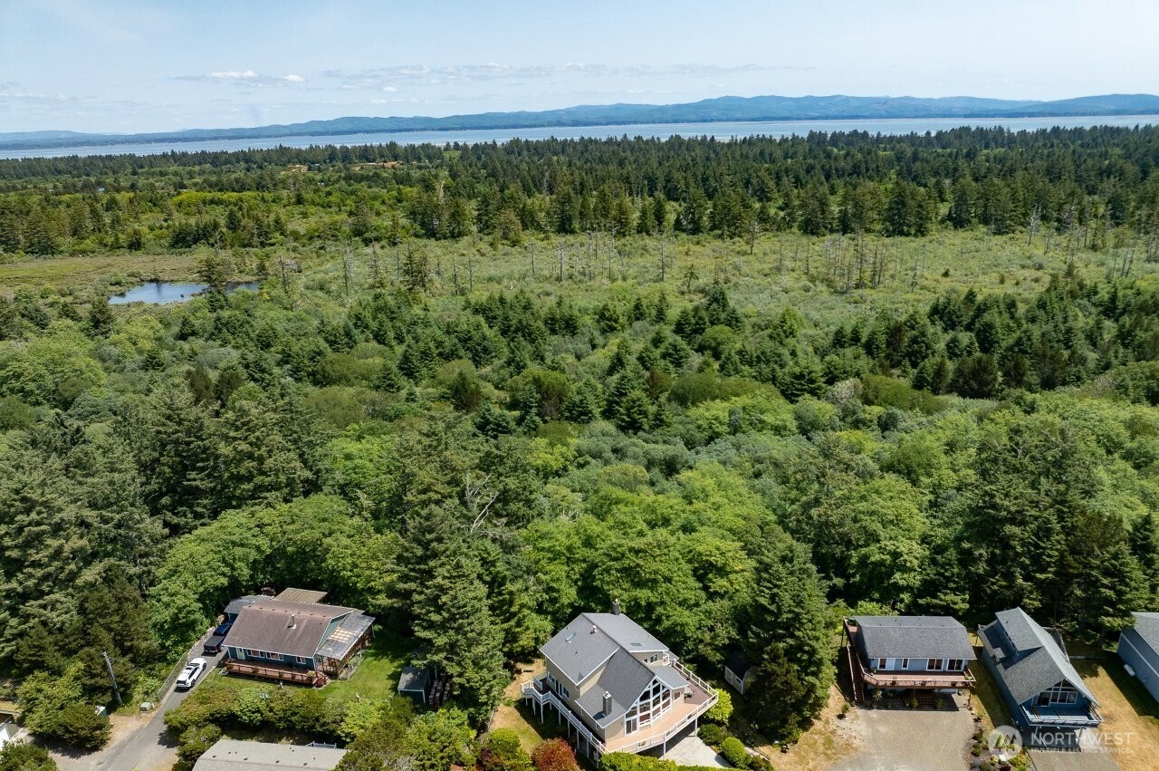33704 J Place Ocean Park WA 98640