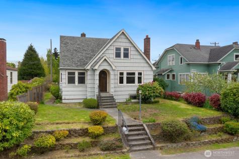4052 44th Avenue SW Seattle WA 98116