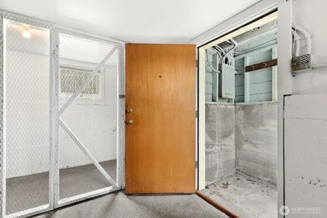 4052 44th Avenue SW Seattle WA 98116