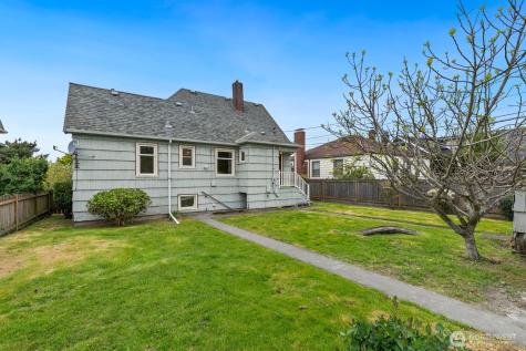 4052 44th Avenue SW Seattle WA 98116