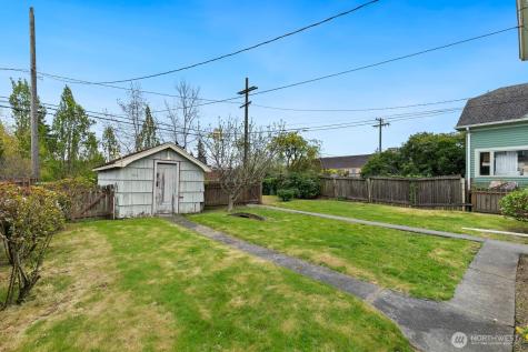 4052 44th Avenue SW Seattle WA 98116