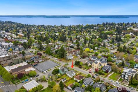 4052 44th Avenue SW Seattle WA 98116