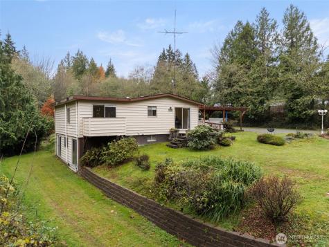 6091 NE Twin Spits Road Hansville WA 98340