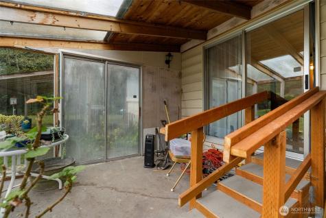 6091 NE Twin Spits Road Hansville WA 98340
