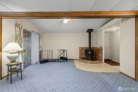 6091 NE Twin Spits Road Hansville WA 98340