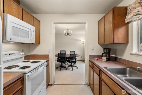 6091 NE Twin Spits Road Hansville WA 98340