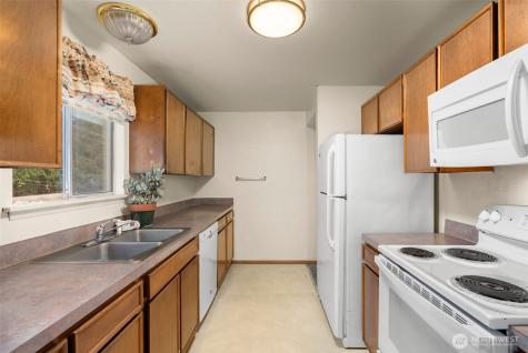 6091 NE Twin Spits Road Hansville WA 98340