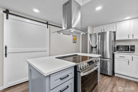 4972 Hawks Nest Lane SW Port Orchard WA 98367