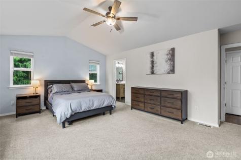 4972 Hawks Nest Lane SW Port Orchard WA 98367