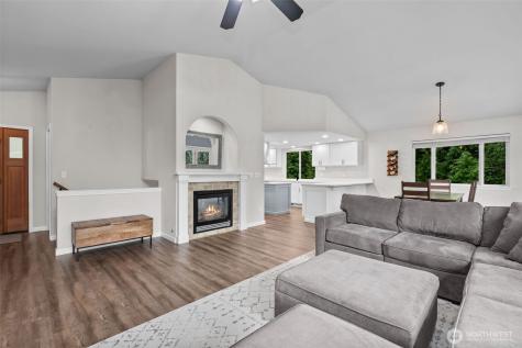 4972 Hawks Nest Lane SW Port Orchard WA 98367