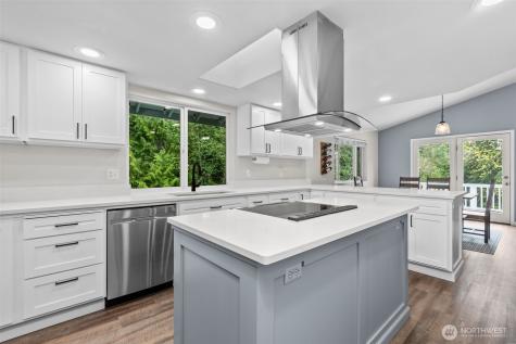 4972 Hawks Nest Lane SW Port Orchard WA 98367