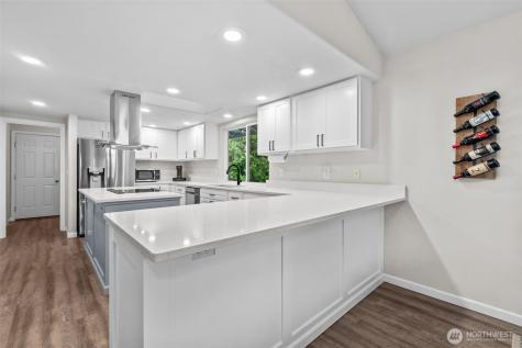 4972 Hawks Nest Lane SW Port Orchard WA 98367