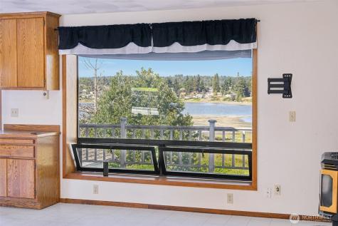 3409 Mission Beach Road Marysville WA 98271