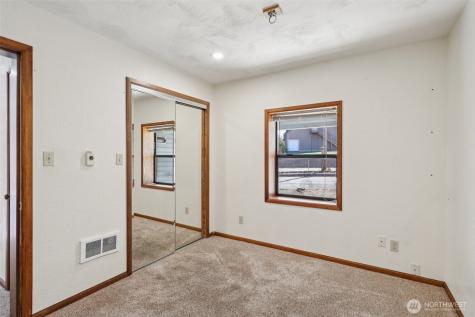 3409 Mission Beach Road Marysville WA 98271
