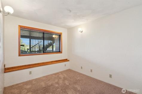 3409 Mission Beach Road Marysville WA 98271