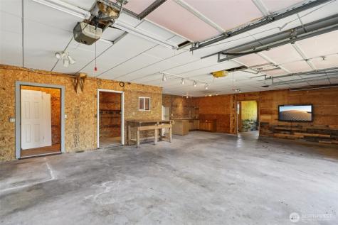 3409 Mission Beach Road Marysville WA 98271