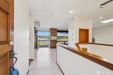 3409 Mission Beach Road Marysville WA 98271