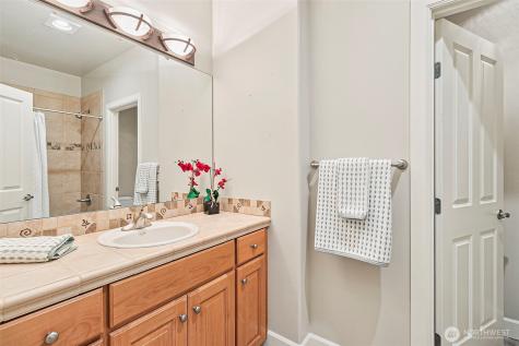 14225 SE 87th Place Newcastle WA 98059