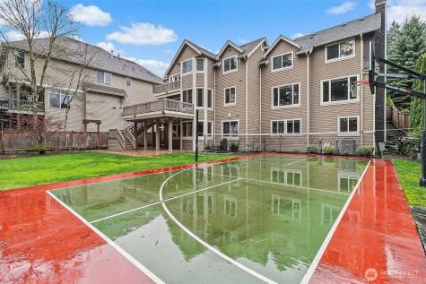 14225 SE 87th Place Newcastle WA 98059