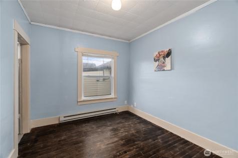 1313 Lincoln Street Hoquiam WA 98550