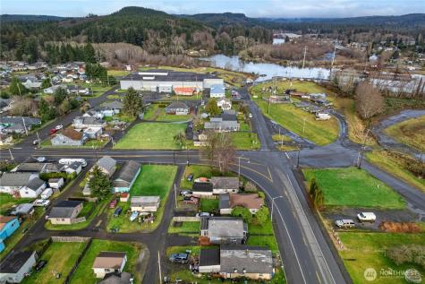 1313 Lincoln Street Hoquiam WA 98550