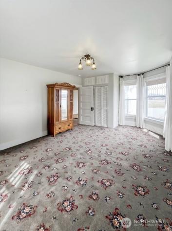 1510 W Water Street South Bend WA 98586