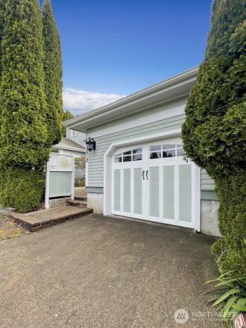 1510 W Water Street South Bend WA 98586