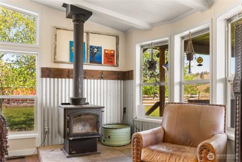 1574 Pine Creek Tonasket WA 98855