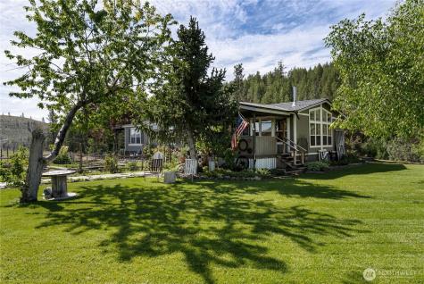 1574 Pine Creek Tonasket WA 98855