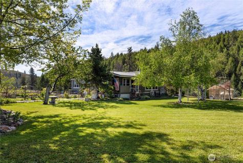 1574 Pine Creek Tonasket WA 98855