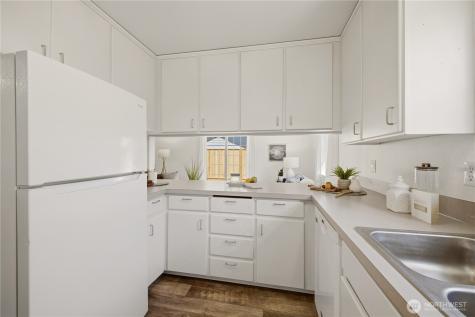 1614 Glass Avenue NE Olympia WA 98506