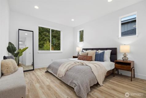 201 N 54th Place Mount Vernon WA 98273