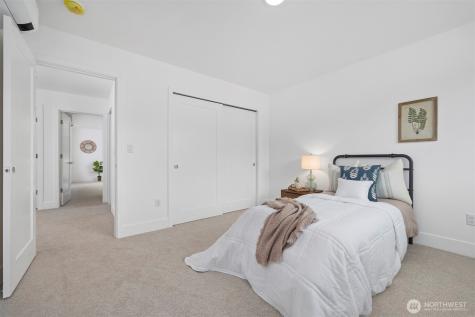 201 N 54th Place Mount Vernon WA 98273