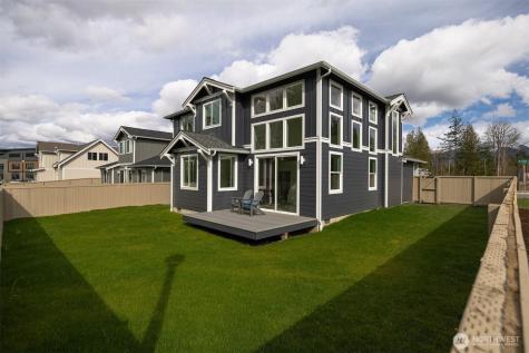 201 N 54th Place Mount Vernon WA 98273