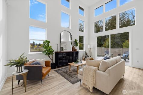 201 N 54th Place Mount Vernon WA 98273