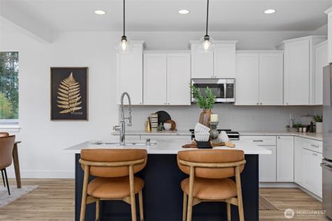 201 N 54th Place Mount Vernon WA 98273