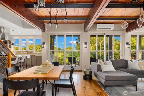 1237 Hawley Way NE Bainbridge Island WA 98110