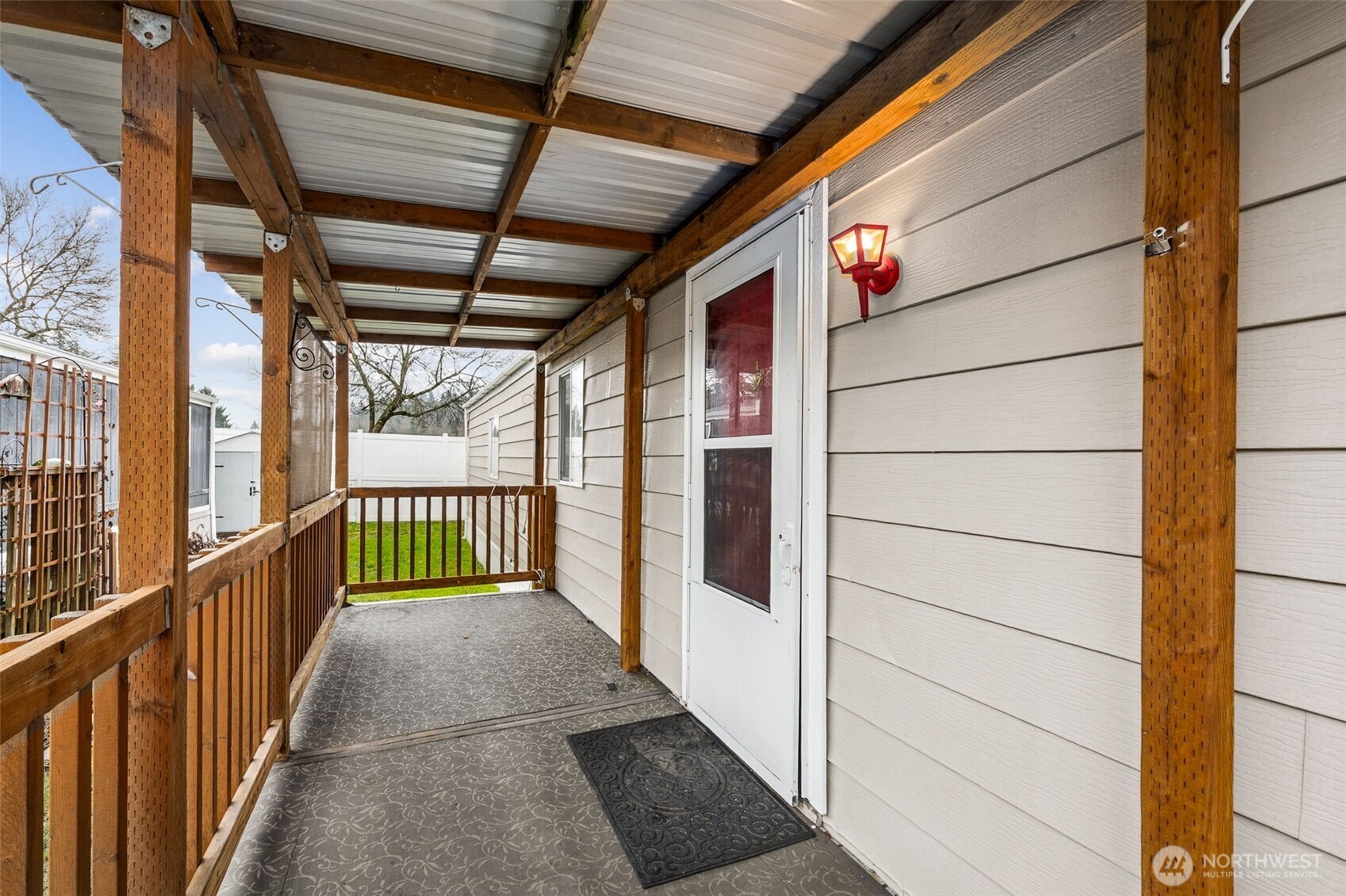 210 37th Street SE Auburn WA 98002