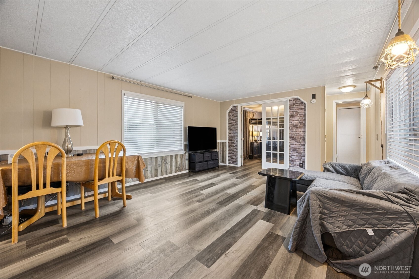 210 37th Street SE Auburn WA 98002